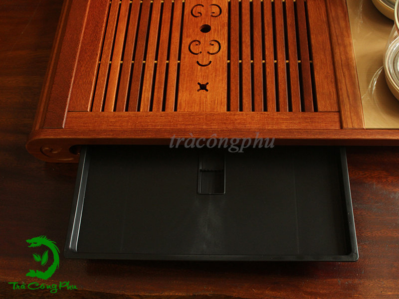 Bàn Trà Nguyên Gỗ Đối Vui - BTDV